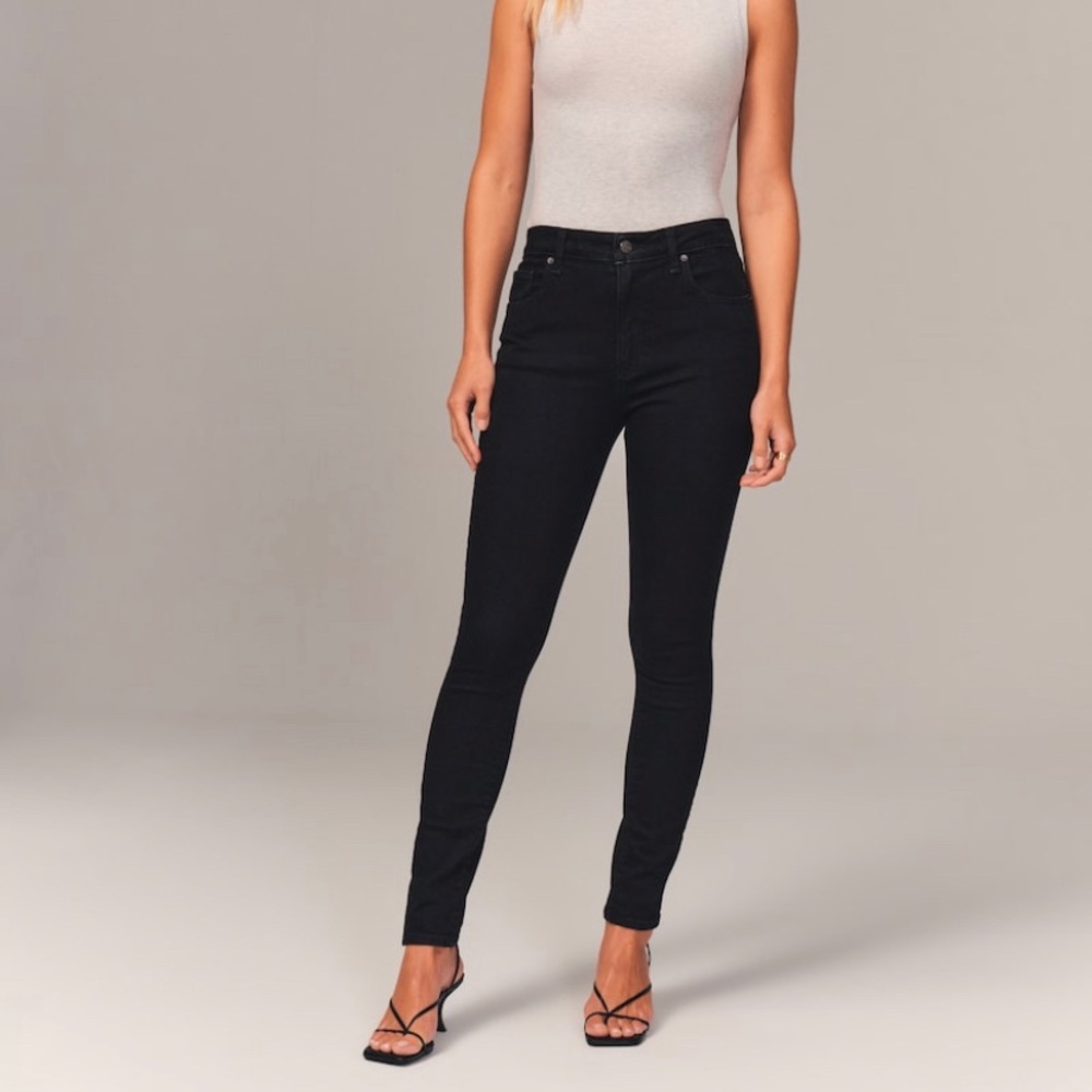 A&F High rise super skinny ankle jean
